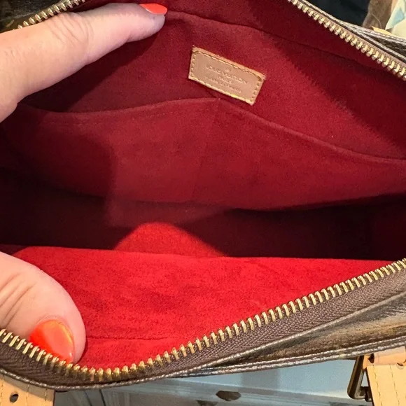 Authentic Vintage Louis Vuitton Brown Monogram Shoulder Bag - Picture 8 of 16